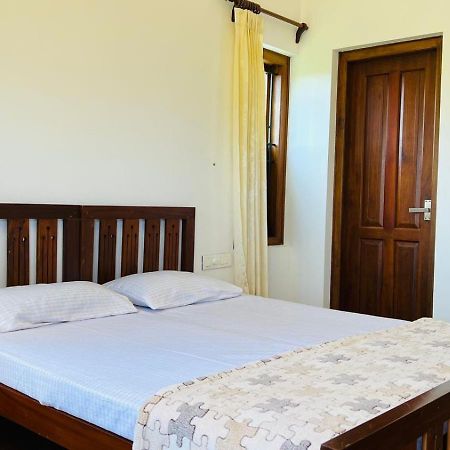 Villa Pristine Hills à Meppādi Extérieur photo